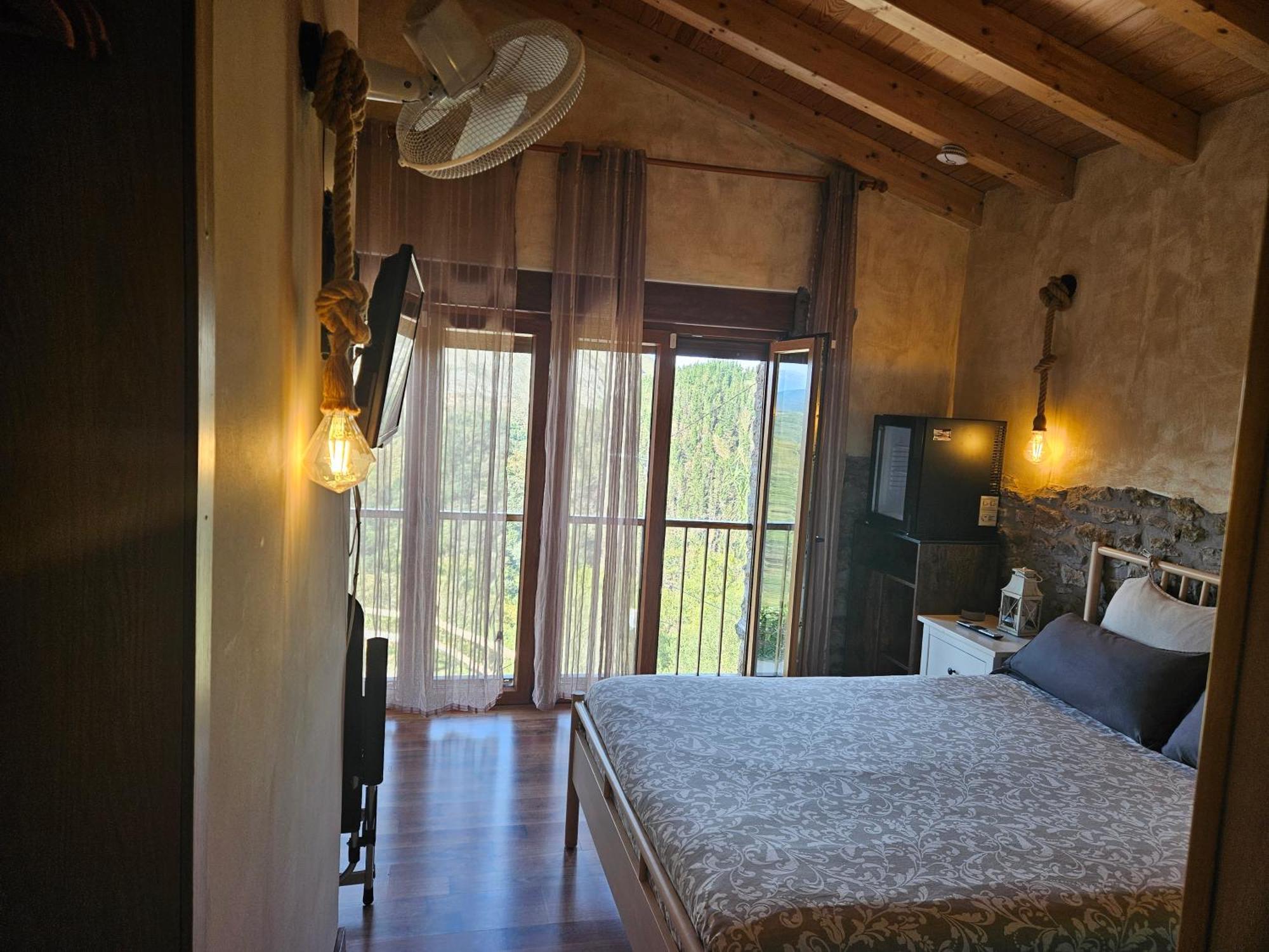 Hotel Granja Paraiso, Oasis Rural & Bienestar Onís Kültér fotó